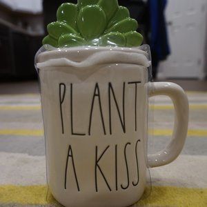 Rae Dunn Plant A Kiss Figural Mug